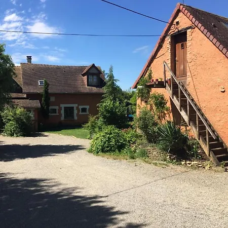 La Suzannerie Bed & Breakfast Vivoin