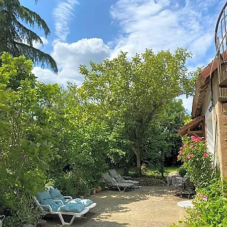 La Suzannerie Bed & Breakfast